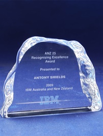 OCVV92_CrystalTrophyIBM.jpg