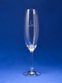 b40415-220_3-champagne-flute-pair-with-gift-box.jpg