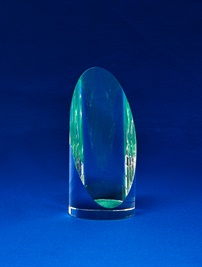 bct0007-l_sliced-crystal-cylinder-trophy-195-1.jpg