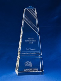 bct0015-270_crystal-obelisk-trophy-medium-27-1.jpg