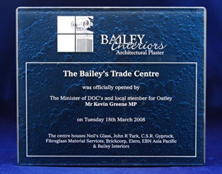 cp-fg_fusion-glass-plaque-bailey.jpg