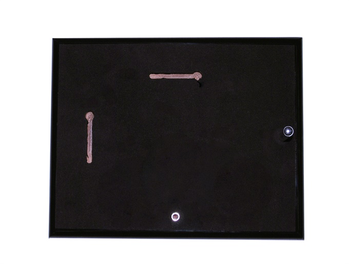 psgb-225_piano-finish-black-plaque.jpg
