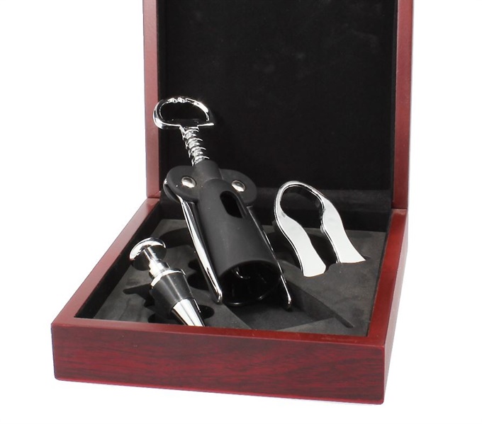 wtl01_giftware-wine-accessories.jpg