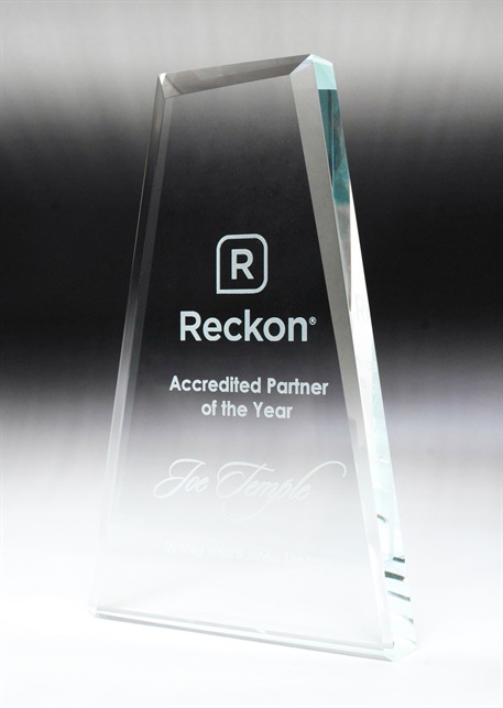 1368-1_discount-corporate-glass-crystal-acry-1.jpg