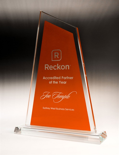 1381-3r_discount-corporate-glass-crystal-acr-1.jpg