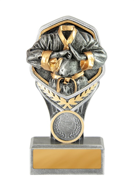 19b-ri11g_discount-general-sports-trophies.jpg