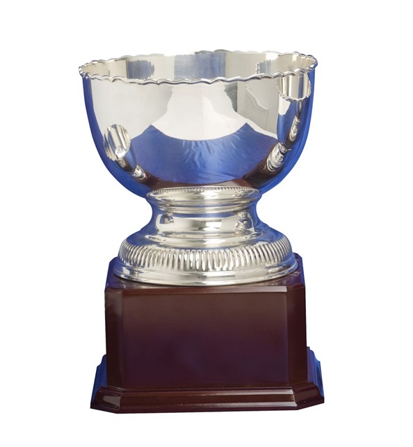 C23_E27_Metal_Trophy_Cup_Prestige_Classic.jpg