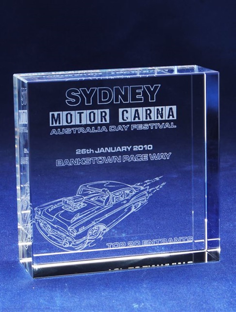 cb100_1_CrystalTrophyRE.jpg