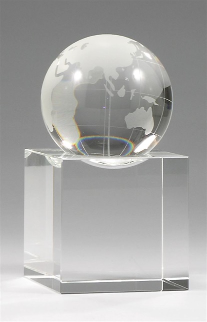 CN00_CrystalGlobePaperweights.jpg