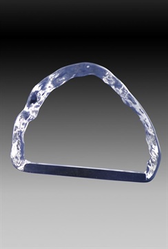 OCVV92_1RikaroCrystalTrophy.jpg