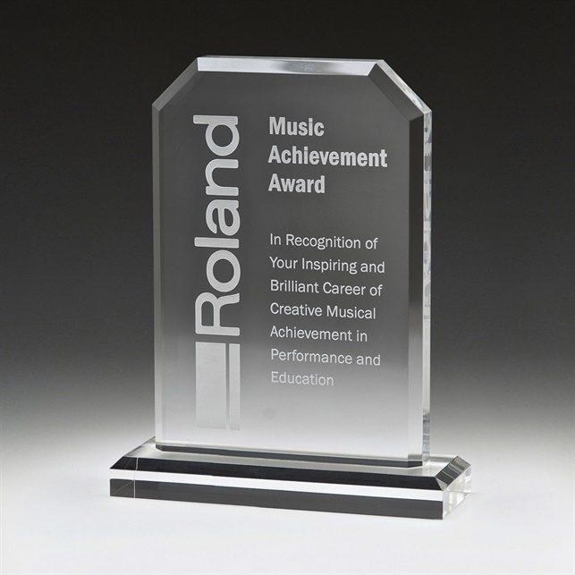 act01a_acrylic-trophies.jpg