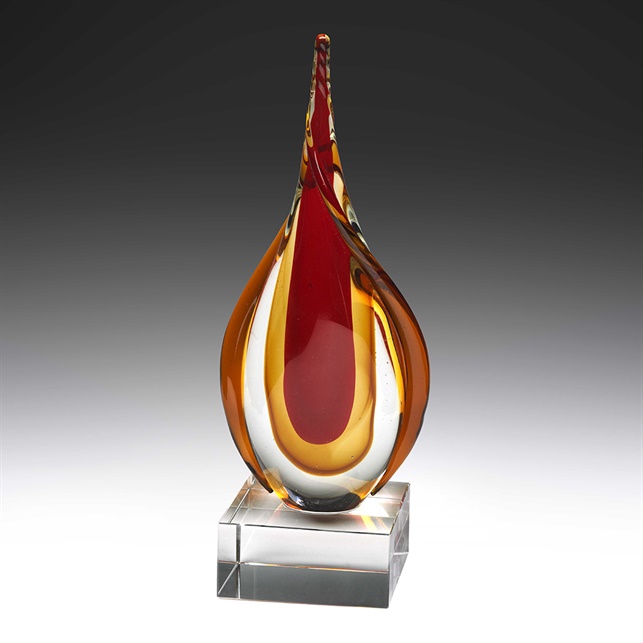 ag307_discount-art-glass-trophies.jpg