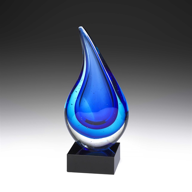 ag308_discount-art-glass-trophies.jpg
