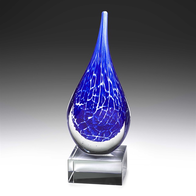 ag309_discount-art-glass-trophies.jpg