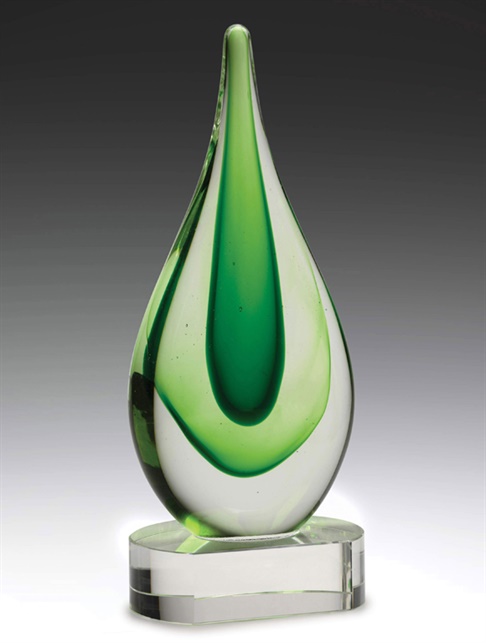 ag310_discount-artistic-glass-trophies.jpg