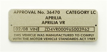 alumark-compliance-plate-aprilia-vr.jpg