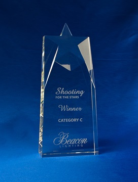 bct0119-l_crystal-star-tower-award-l_bravo-c-1.jpg