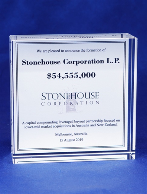 cb10035p_stonehouse-corporation-crystal-deal-toy.jpg