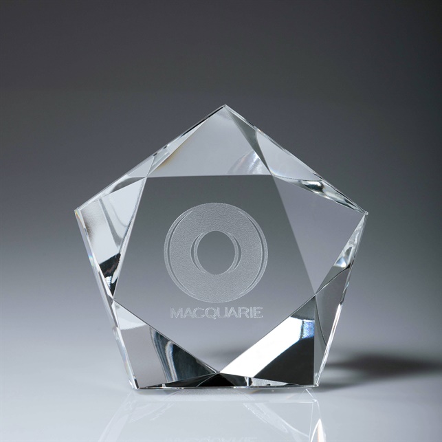 cc573l_discount-crystal-trophies.jpg