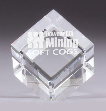 cc650s_crystal-trophies.jpg