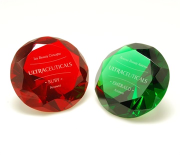 cd-pw_crystal-diamond-awards-colours.jpg