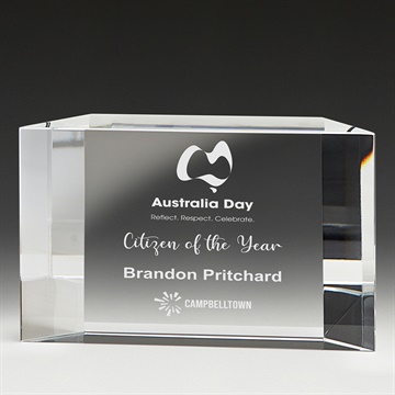 ck40_discount-crystal-glass-trophies.jpg