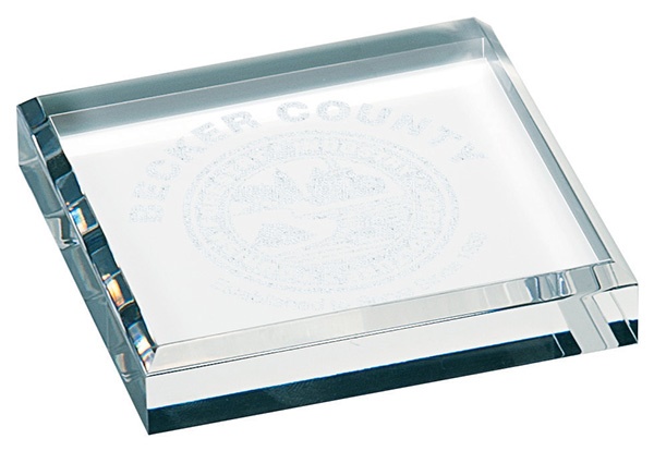 eac044_acrylic-trophy.jpg