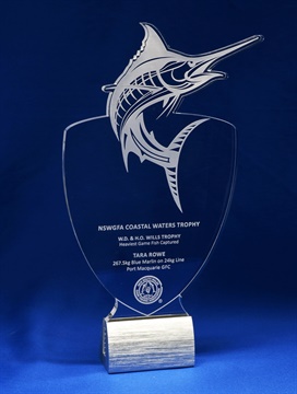 fam1-marlin-275_fishing-shield-trophy.jpg