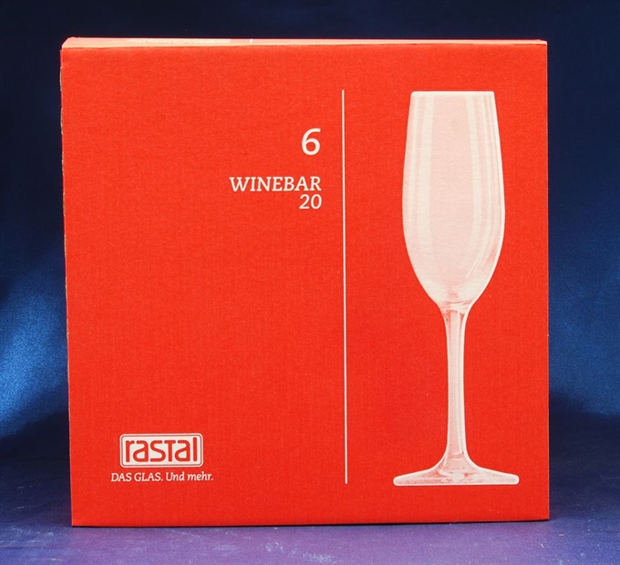 g320_champagne-flute-packaging.jpg