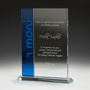 gb381_discount-glass-trophies-1.jpg