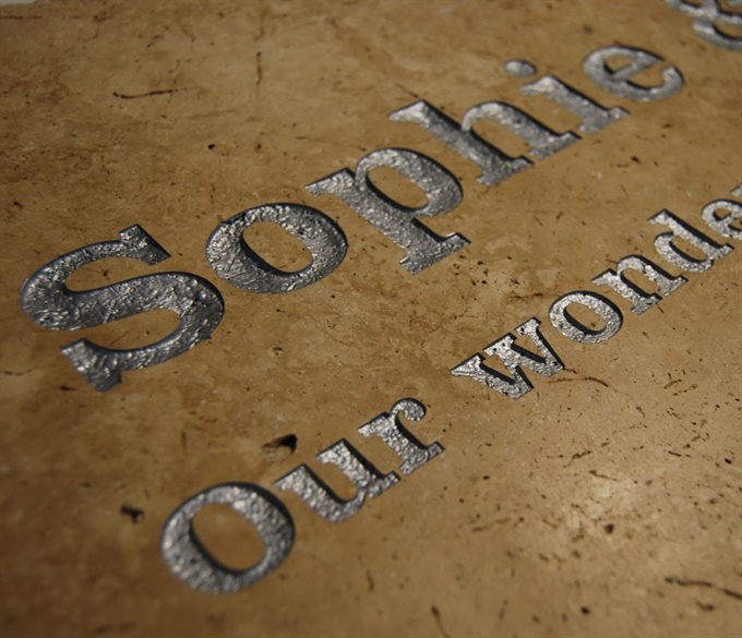 granite-engraving_sophie.jpg