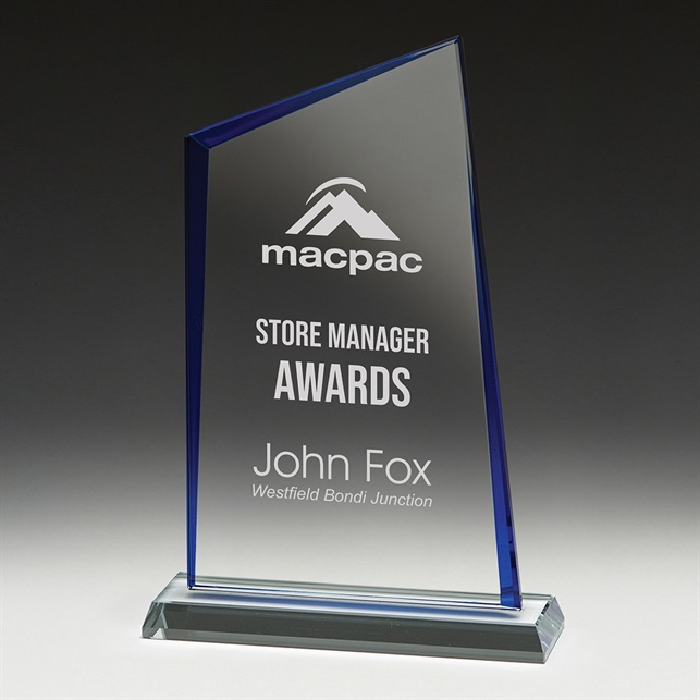gt323_discount-crystal-glass-trophies.jpg