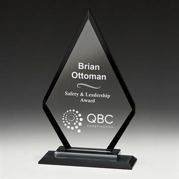 gt437_discount-crystal-glass-trophies.jpg