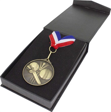 h28_discount-medal-cases.jpg