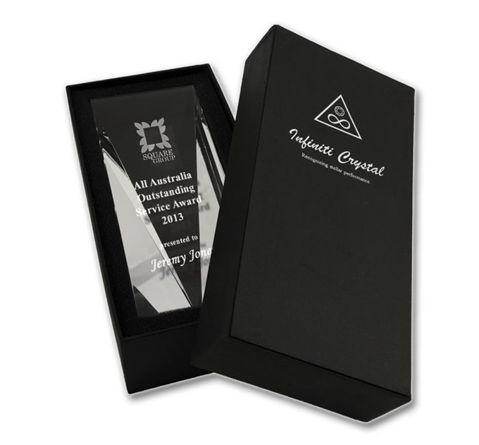 ic03_crystal-awards-trophies.jpg