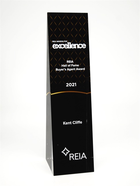 bct0133-l_printed-etched-crystal-block-award.jpg