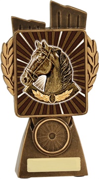 lr035a_discount-horse-trophies.jpg