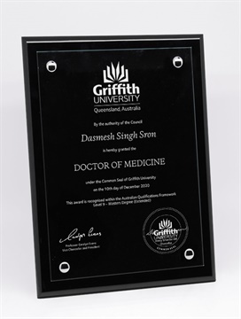 pgubk-a3_black-piano-finish-plaque.jpg