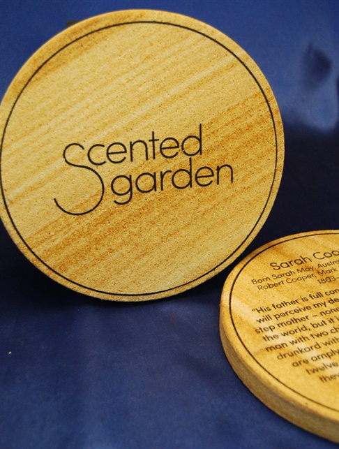 sand-stone-ecthing_scented-garden-(1).jpg