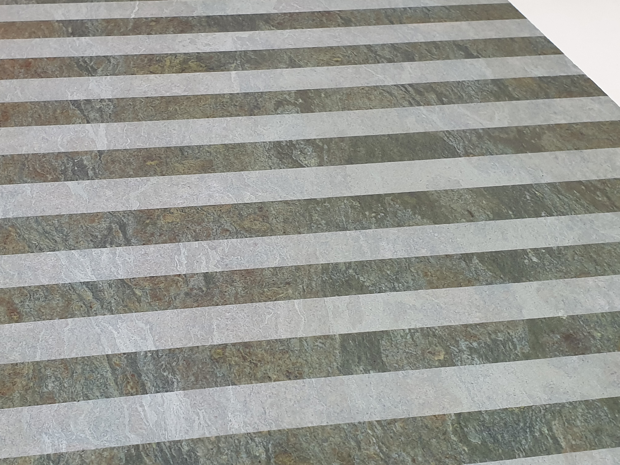 shower_tiles_stripe_pattern_sandblasted_anti-4.jpg