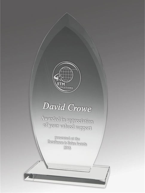 vac02c_crystal-trophy.jpg