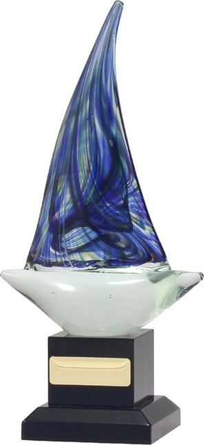 x5279_glass-art-trophies.jpg