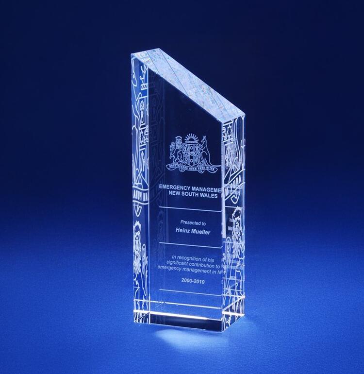 cb12sl-crystaltrophy6