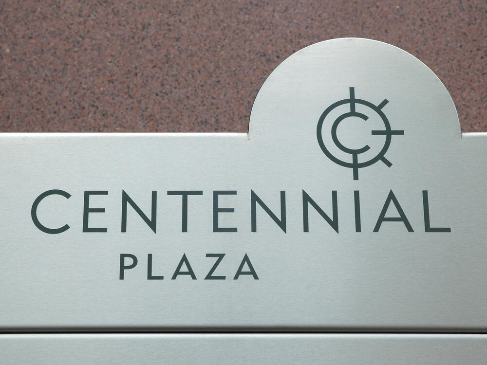 centennial-place-stainless-steel-etching-2