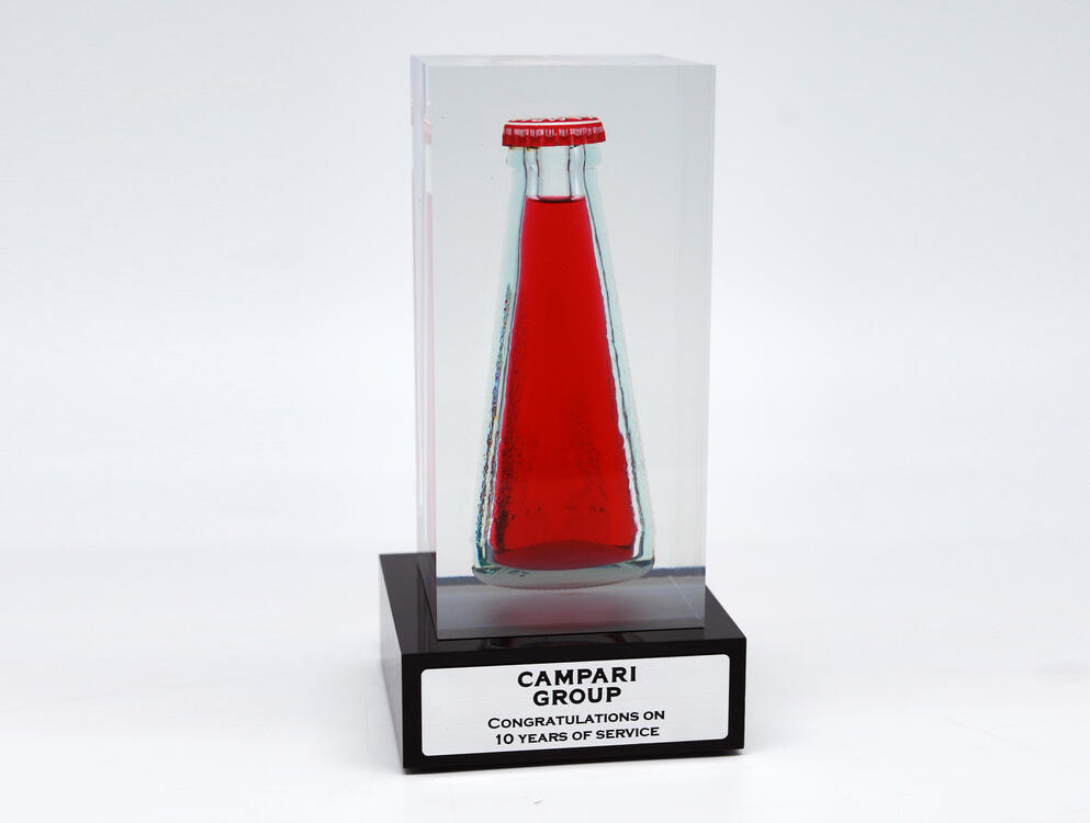 emb-prod-1-product-embedments-campari-bottle