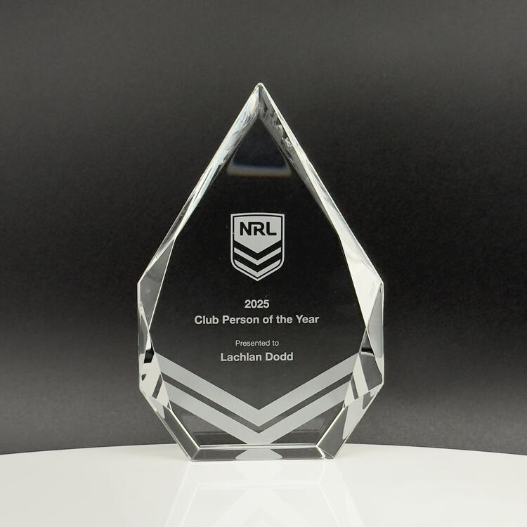 ic06-crystal-trophy-nrl-person-of-the-year
