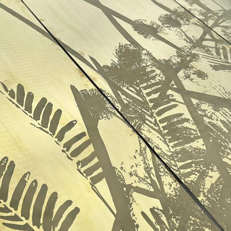 national-emergency-services-memorial-brass-panel-etching-square-1