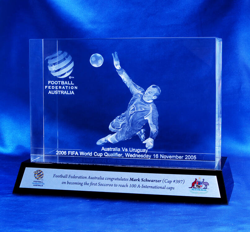 rectanglel-r30b-3d-crystal-schwarzer1