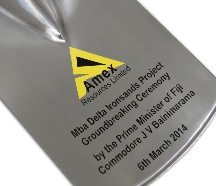 shovel1l-cerimonial-shovel1a