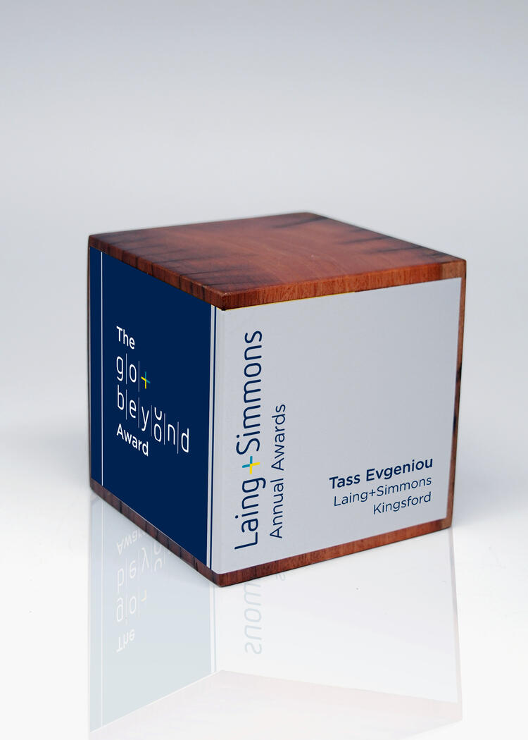 tm016-rib-110-timber-trophy